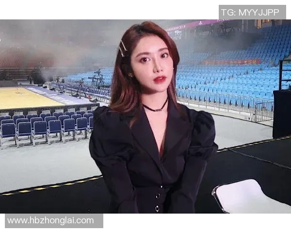 美娜对足球明星的热爱与追逐背后的故事与情感探讨